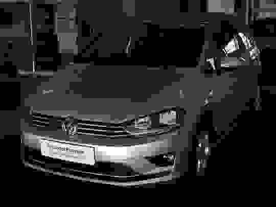 Volkswagen Golf Sportsvan Lounge 1.2 Benzin M/T **Düren**